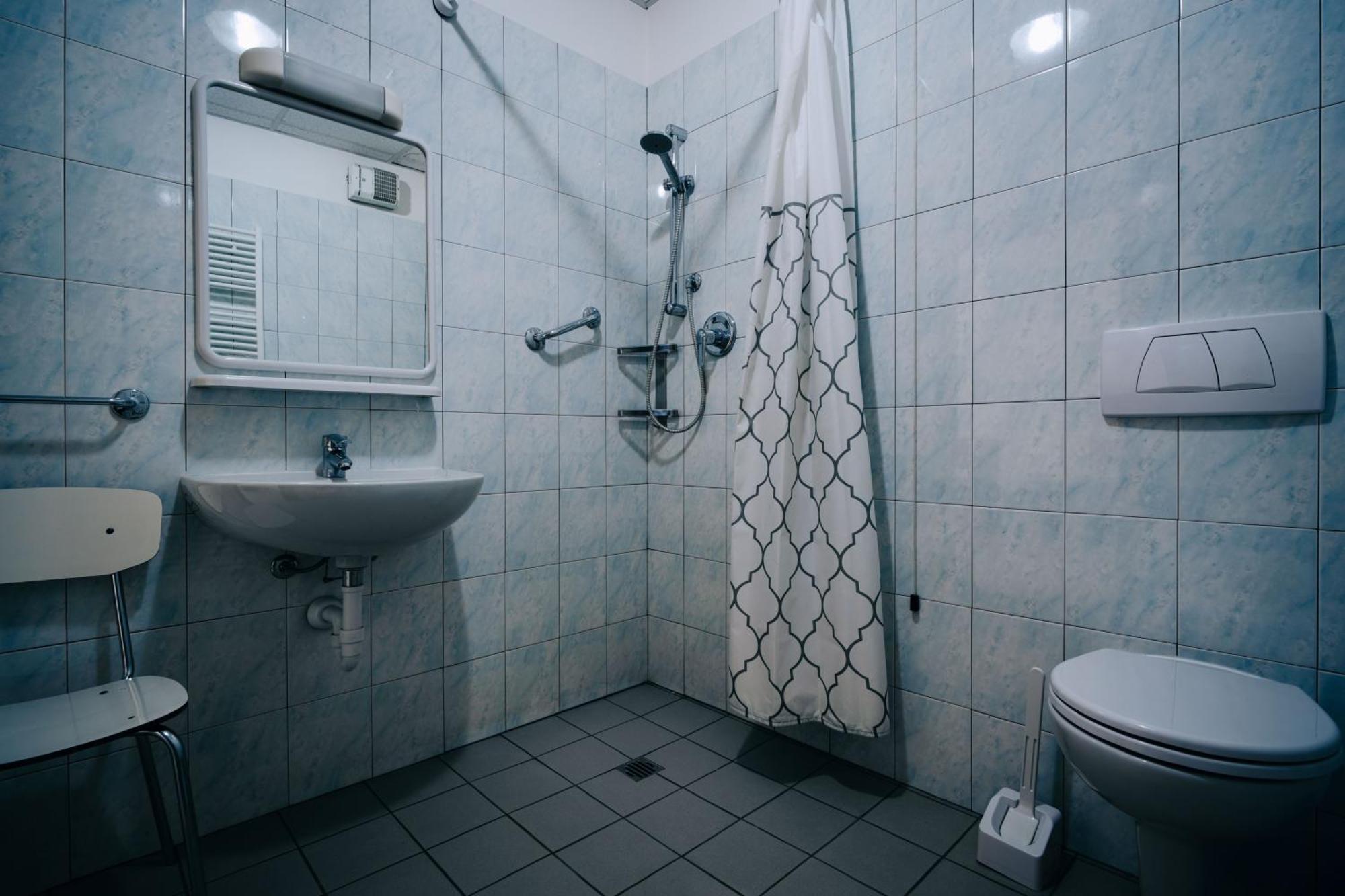 La Casa Via Del Sale Hostel ลีโมเน เปียมอนเต ภายนอก รูปภาพ